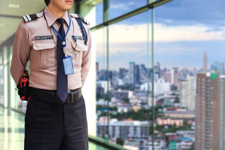 What to Look for When Hiring a Hospital Security Guard?